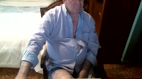 Oscar online show from November 23, 2025, 11:21 am