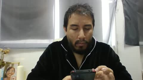 oscaryn_martell online show from October 6, 2025, 1:08 pm