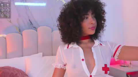 Snapshot of oshun_25 chatting on September 20, 2025, 12:28 pm Oshun online show from September 20, 2025, 12:28 pm