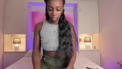 Snapshot of oshun_444 chatting on April 18, 2026, 12:09 pm oshun_444 online show from April 18, 2026, 12:09 pm