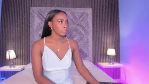 oshun_444 online show from July 2, 2026, 11:38 am