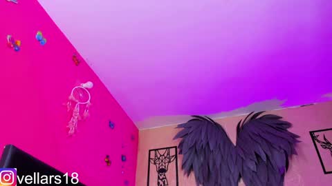 Snapshot of osiris_doll chatting on January 29, 2025, 5:45 pm vella online show from January 29, 2025, 5:45 pm