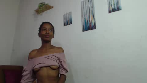 OsirisHills online show from September 26, 2025, 8:13 pm