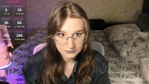 Leliana online show from May 3, 2026, 9:21 pm