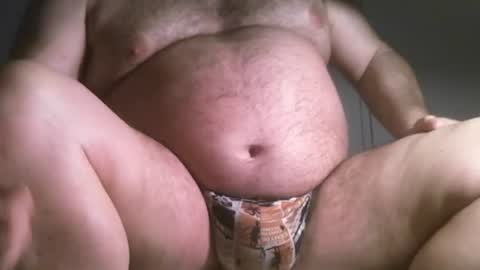 Snapshot of osolicencioso chatting on July 9, 2026, 5:55 am Oso Licencioso online show from July 9, 2026, 5:55 am
