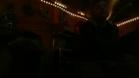 Wes online show from February 8, 2026, 3:32 am