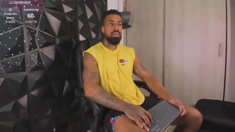 Snapshot of ostin_danielss chatting on September 19, 2025, 11:05 pm Ostin Daniels online show from September 19, 2025, 11:05 pm