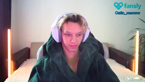 Ostin online show from February 3, 2025, 7:29 am