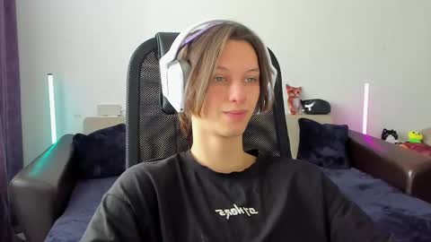 Ostin online show from February 24, 2026, 7:06 am