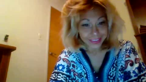 Snapshot of otherroomladycc chatting on September 13, 2025, 5:57 pm otherroomladycc online show from September 13, 2025, 5:57 pm