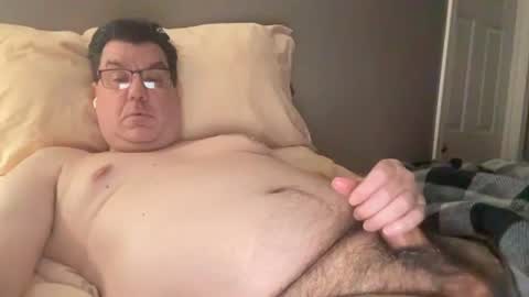 otter916 online show from June 19, 2026, 4:39 am