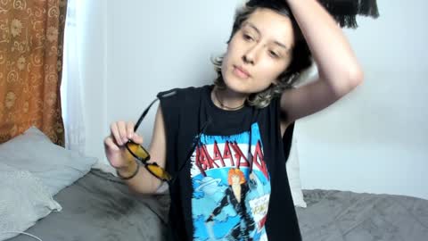 Snapshot of ottoyan_ chatting on December 6, 2024, 9:13 pm Otto 3 online show from December 6, 2024, 9:13 pm