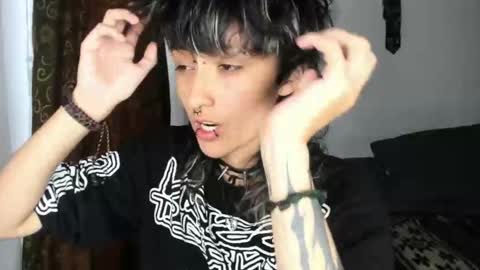 Otto 3 online show from September 26, 2025, 6:23 pm