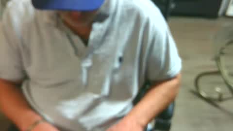 Snapshot of ouiostie chatting on November 5, 2025, 8:53 pm Vraiment la online show from November 5, 2025, 8:53 pm