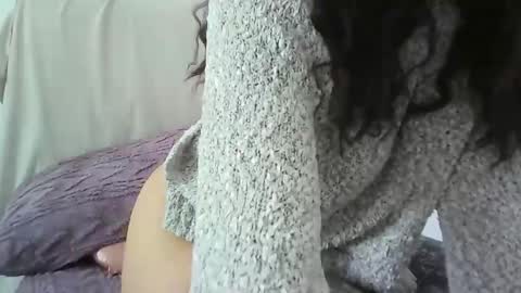 oumaimasoufaine66 online show from March 7, 2026, 1:41 pm