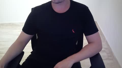 Snapshot of outroemail1807 chatting on February 24, 2026, 8:29 pm outroemail1807 online show from February 24, 2026, 8:29 pm