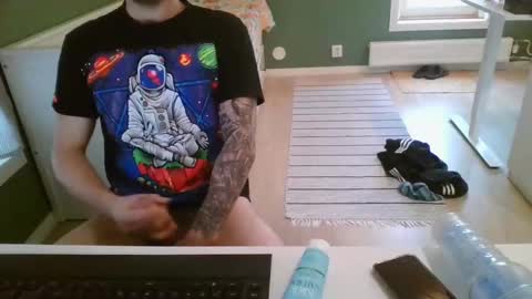 Snapshot of ovvv9 chatting on January 6, 2025, 9:41 am ovvv9 online show from January 6, 2025, 9:41 am