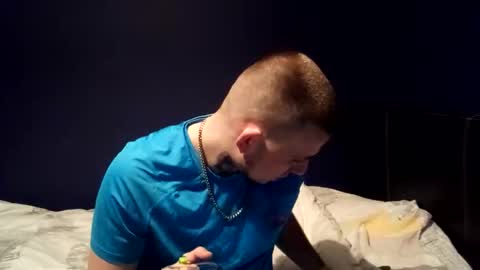 Snapshot of owen162462 chatting on November 9, 2025, 10:19 pm Owen kayz online show from November 9, 2025, 10:19 pm