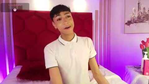 Owen online show from June 21, 2026, 3:42 am