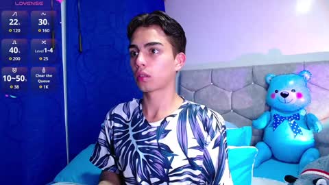 Owen  Independent model  online show from February 3, 2025, 4:57 am