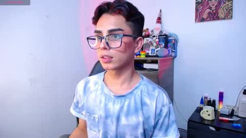 Owen  Independent model  online show from January 13, 2026, 5:02 am