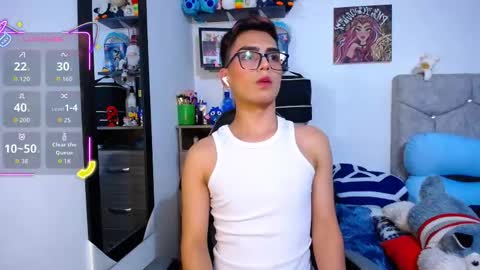 Owen  Independent model  online show from February 27, 2026, 7:41 am