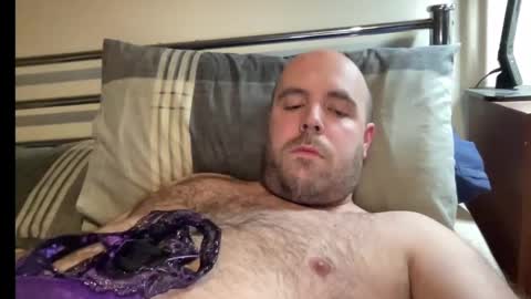 Snapshot of owenfn2 chatting on January 8, 2025, 10:27 pm Owen2022 online show from January 8, 2025, 10:27 pm