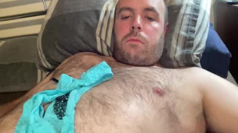 Snapshot of owenfn2 chatting on September 22, 2025, 9:17 pm Owen2022 online show from September 22, 2025, 9:17 pm