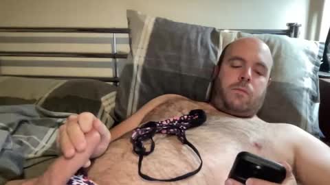 Owen2022 online show from February 3, 2026, 7:24 am