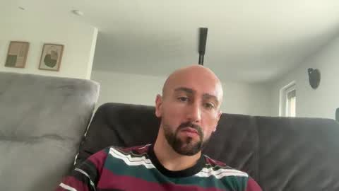 oxlade59 online show from October 25, 2025, 11:07 am