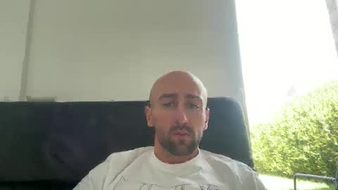 oxlade59 online show from March 29, 2026, 9:20 am