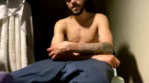 Snapshot of oyeblancki chatting on December 30, 2024, 6:53 am CoCreatorBlancki online show from December 30, 2024, 6:53 am