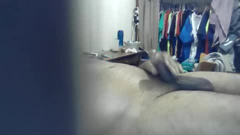 ozchaad online show from October 19, 2025, 11:55 am