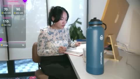 Snapshot of ozhmara chatting on September 17, 2025, 3:14 pm ozhmara online show from September 17, 2025, 3:14 pm