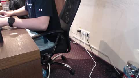 ozilla0699 online show from December 30, 2024, 11:49 pm