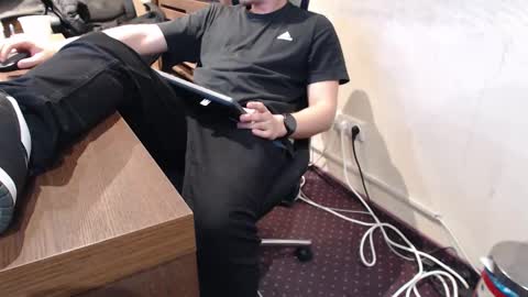 ozilla0699 online show from January 11, 2025, 9:15 pm