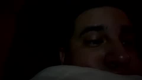 ozlo online show from October 4, 2025, 6:39 pm