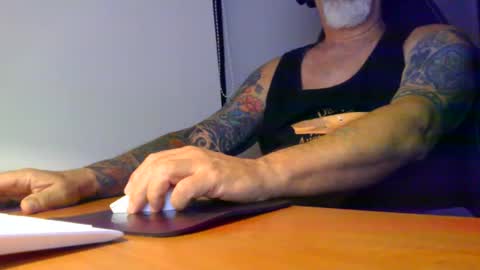 Snapshot of ozzyrickster chatting on February 4, 2025, 10:21 am Oi Oi Oi online show from February 4, 2025, 10:21 am