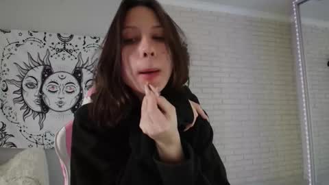 Alice online show from December 2, 2024, 11:45 am