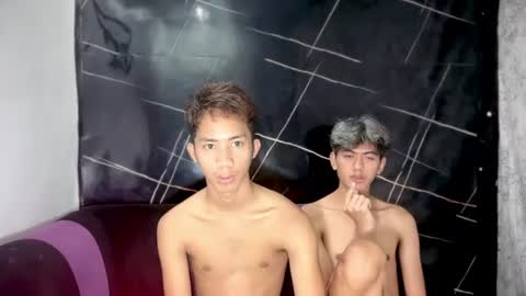 p1noytwink_xel online show from August 7, 2026, 8:55 pm