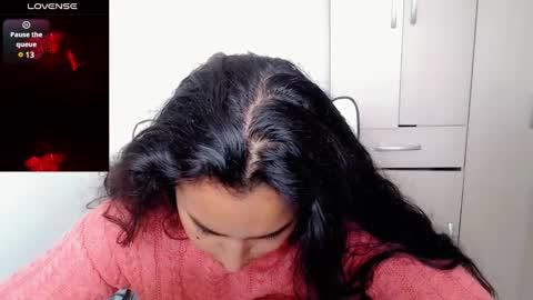 Snapshot of p_o_l_e_t_t chatting on February 7, 2025, 4:56 pm Jane online show from February 7, 2025, 4:56 pm