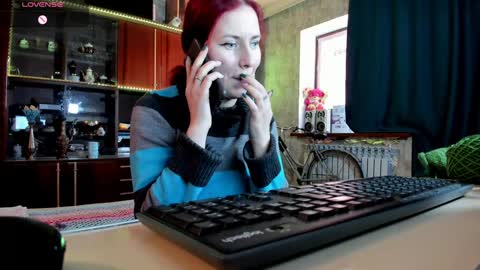 Ella online show from January 16, 2025, 10:10 am