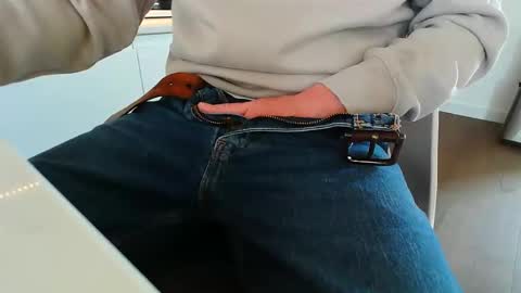 pablo19692017 online show from March 4, 2026, 11:16 am