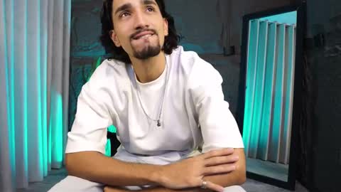 Snapshot of pablo_russoo chatting on March 15, 2026, 3:56 am pablo online show from March 15, 2026, 3:56 am