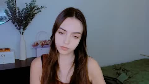 Snapshot of pacificiris chatting on October 22, 2025, 12:11 am Iris online show from October 22, 2025, 12:11 am