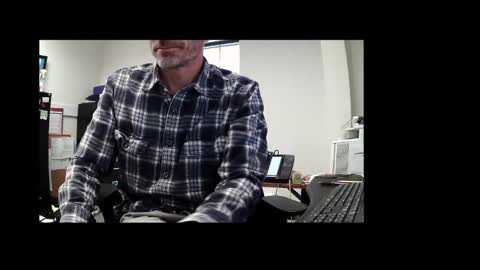 Paddle me online show from November 24, 2025, 5:23 pm