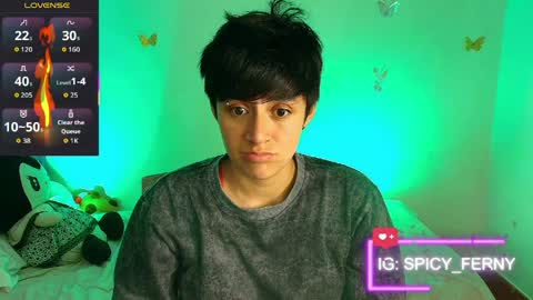 Fernanda online show from May 3, 2026, 12:27 am