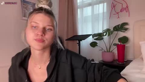 PaigePawg online show from February 22, 2026, 3:10 pm