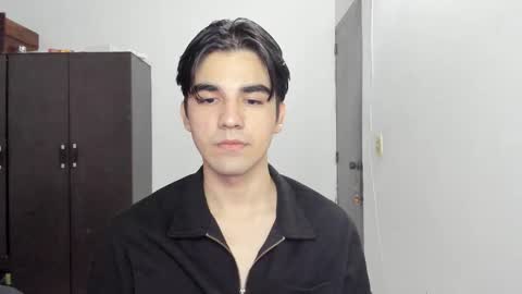 pakun_ online show from November 21, 2025, 2:54 am