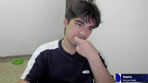 pakun_ online show from May 2, 2026, 6:02 pm